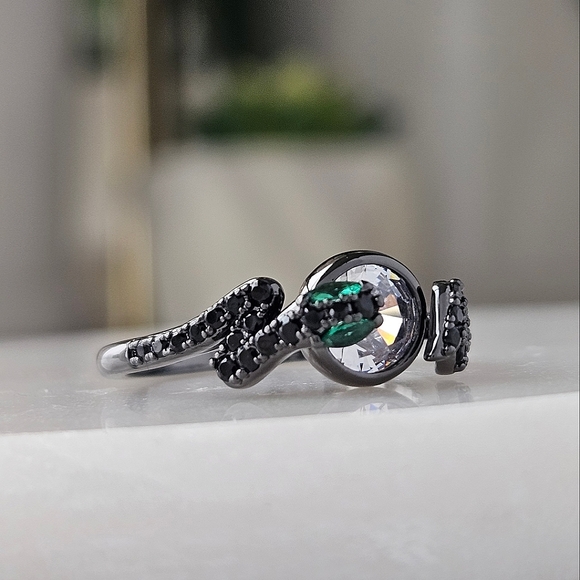 Black Gold Snake Ring, Size 7 Charmed Aroma - Picture 5 of 5